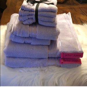 Betsey Johnson Bath - BETSEY JOHNSON “LAVISH” 8 PIECE TOWEL SET Betsey Johnson Bath - BETSEY JOHNSON “LAVISH” 8 PIECE TOWEL SET